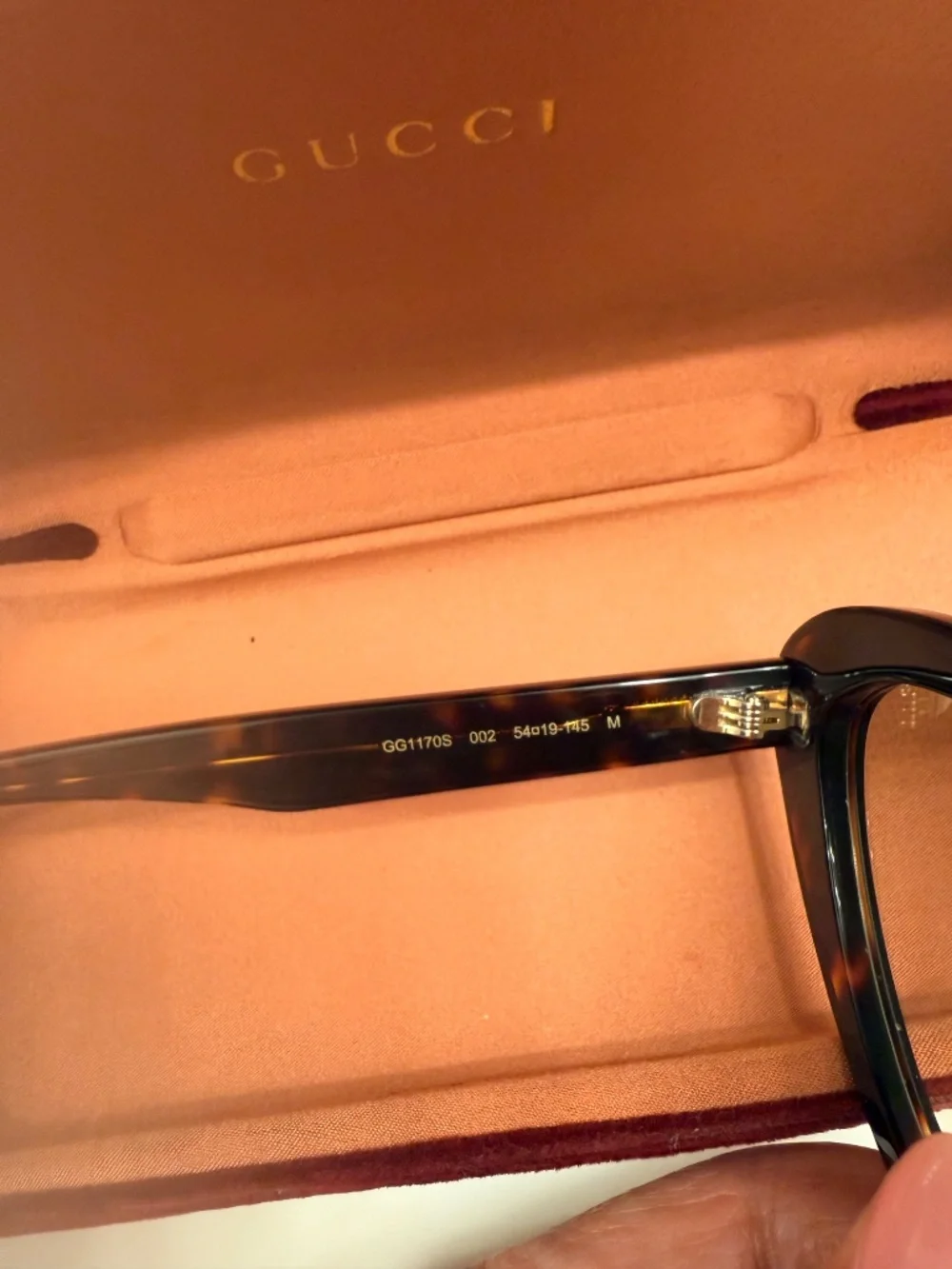 N/A authentic gucci